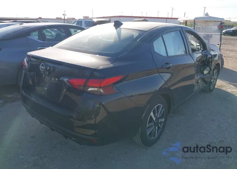 2025 Nissan Versa 1.6 Sv z USA, uszkodzony, nr VIN 3N1CN8EV5SL832380